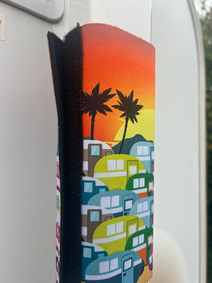 COLOURFUL RETRO CARAVAN DESIGN NEOPRENE/VELCRO AWNING STRAPS